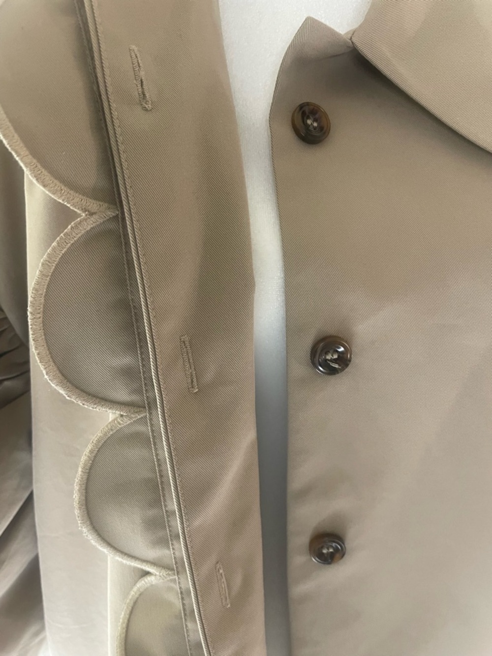Scallop Detailed Balloon Sleeve‎ Trench Coat / Rain Coat, Khaki  Sz: S/M - Picture 9 of 16